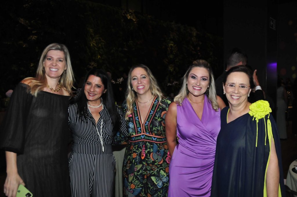 Lucilene Marrano, Nilma de Oliveira Moratori, Giovana Granato, Francine Zarbetti e Mary da Silva Thereza