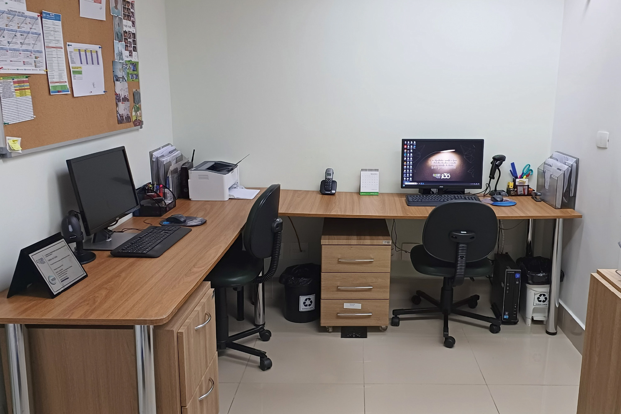 ~ai-8493f915-f7f3-4d47-be10-7cb093bec52e_